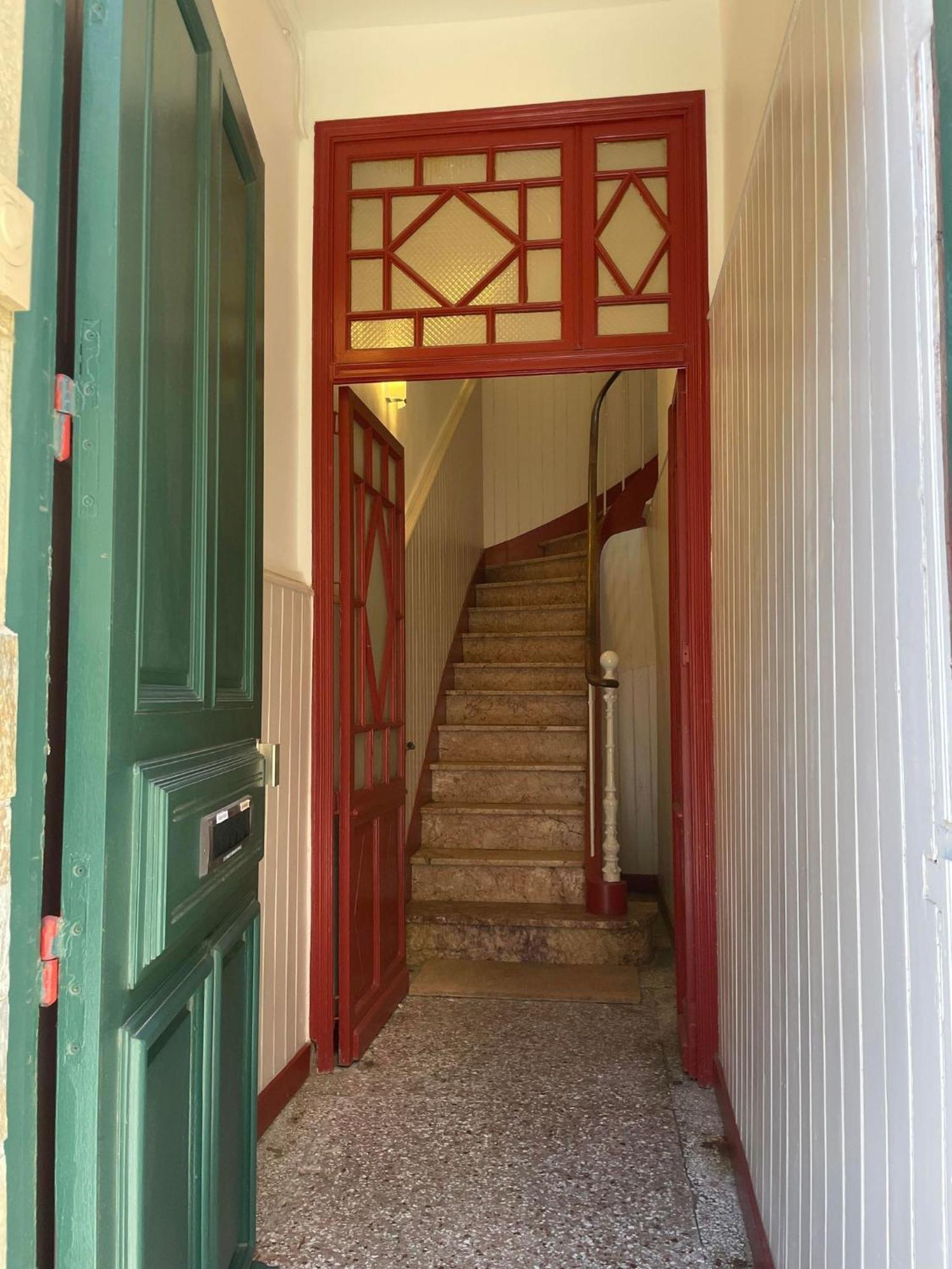 Appartement 4des2 T3 Pour 4 Personnes Dans Immeuble Ancien Proche
